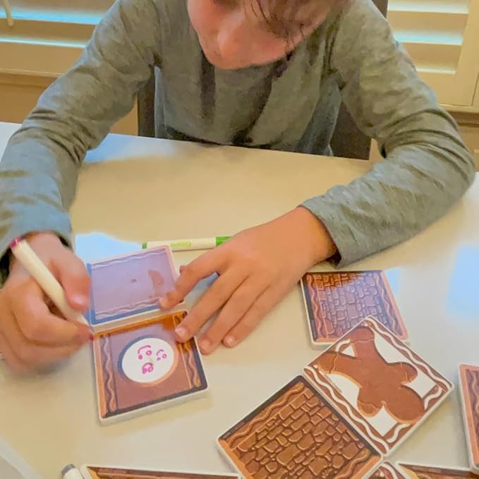 CreateOn Crayola Holiday Gingerbread House Magnetic Tiles, Magnetic Kids Building Toys, Educational Stem Toys for Ages 3+, 24-Piece Set