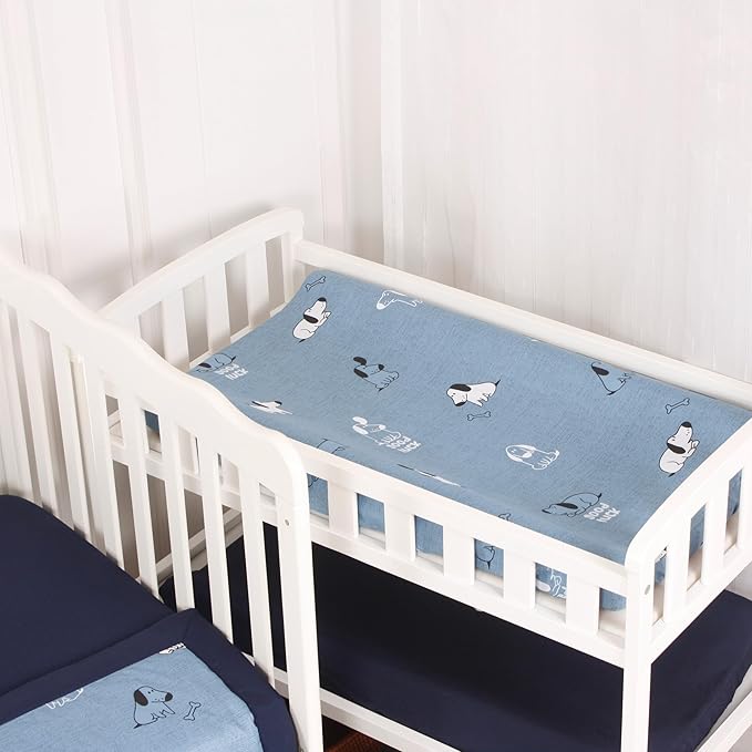 CaSaJa 4-Piece Crib Bedding Set for Boys and Girls, Nursery Baby Bedding Set Including Quilted Comforter with Fitted Crib Sheet and Changing Pad Covers, Reversible Quilt Design, Good Luck Puppy