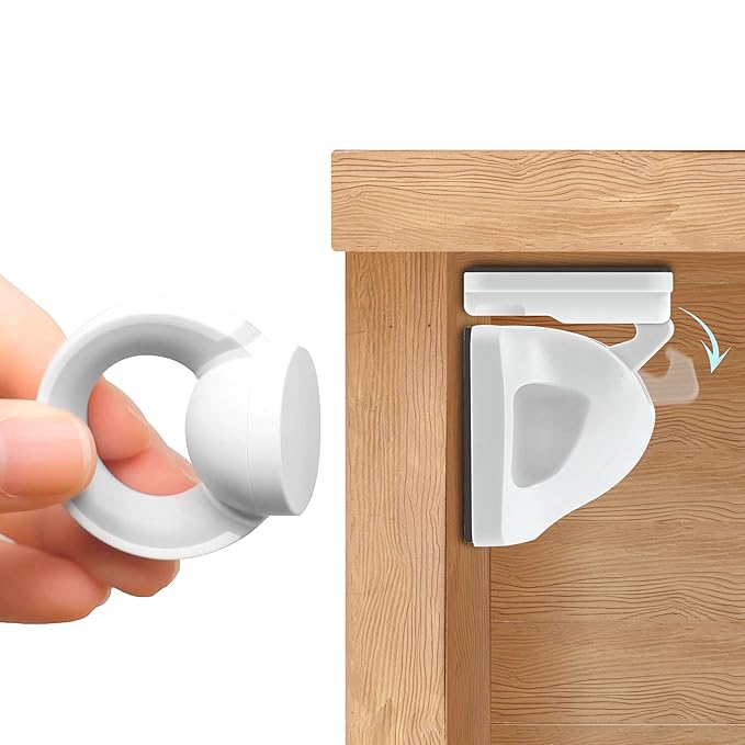 Booboo® Magnetic Child Safety Cupboard Locks for Children x4 Locks + x1 Key, Baby Proofing for Kitchen, Cabinets and Drawers, 30 Second Install No Drilling 3M Adhesive (4 Pack)